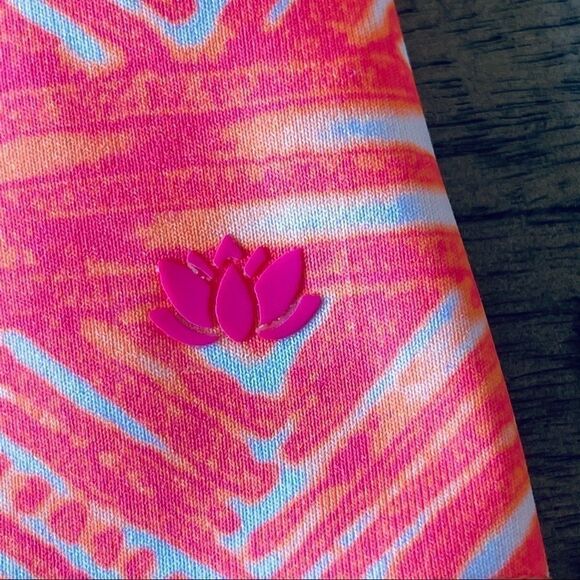 Pink Lotus Racer‎ Back Tank, Orange and Pink, XS - Picture 2 of 8